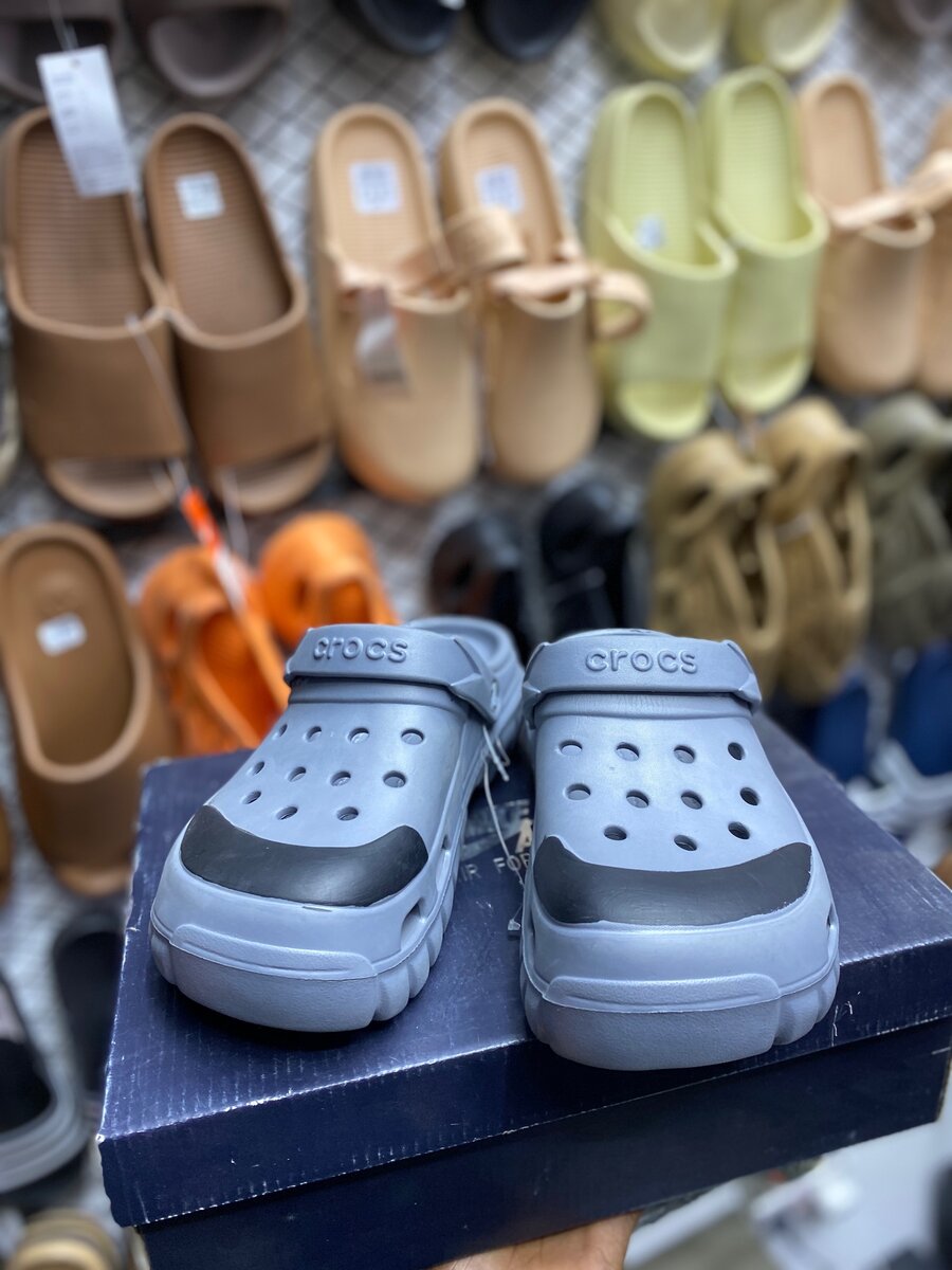 Iconic crocs
