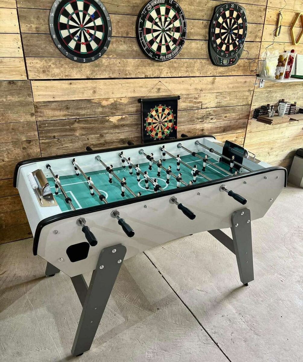 Table de baby-foot moderne