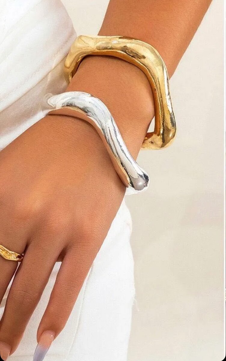 Chunky bangles