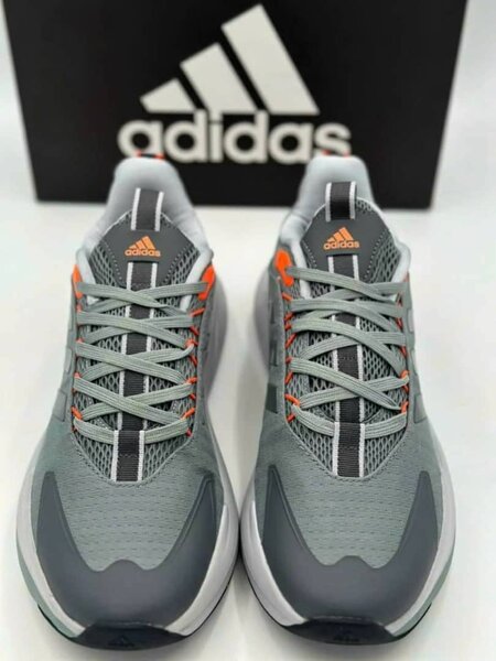 Chaussure adidas