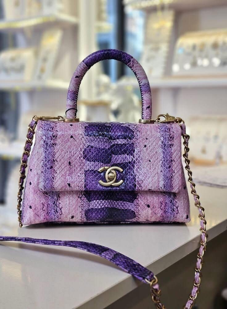 Sac à main en cuir exotique