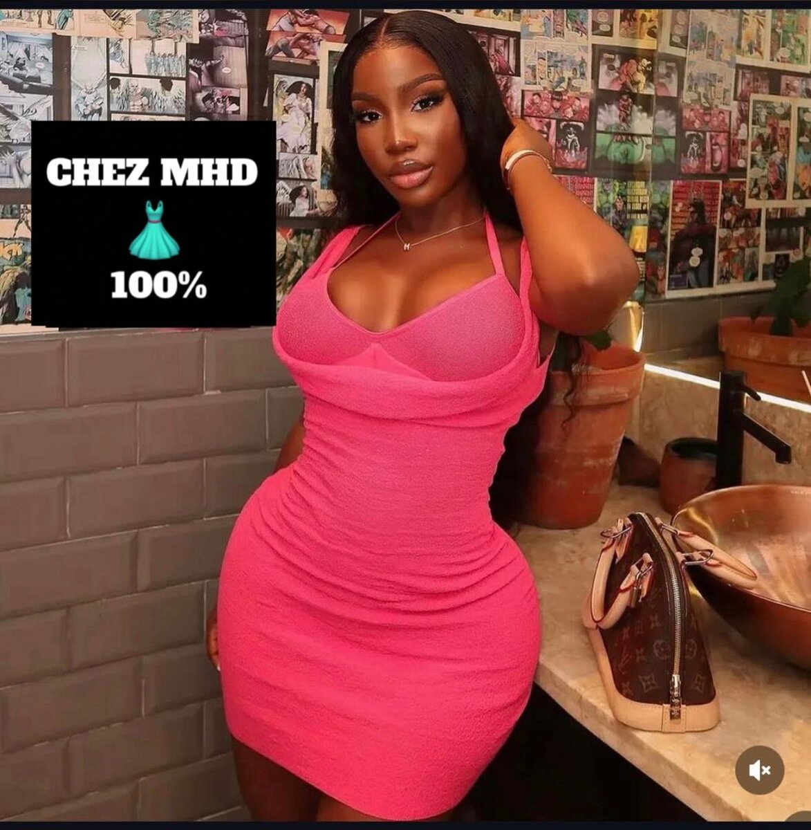 Robe moulante rose élégante