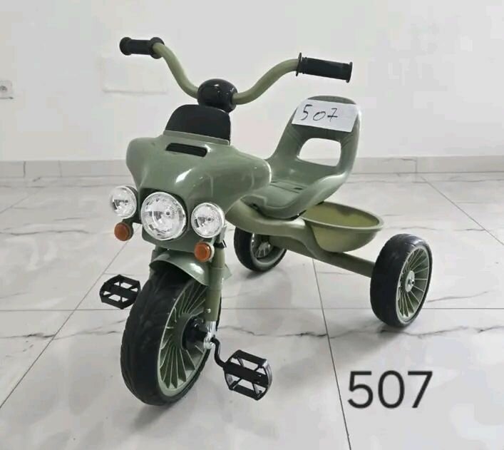 Tricycle pour enfants