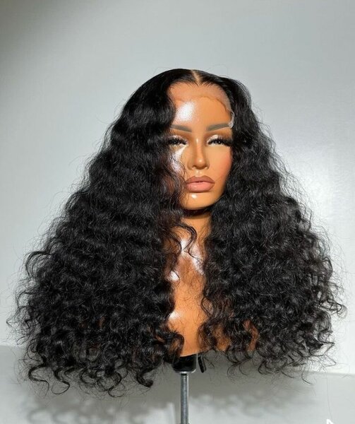 Perruque bouclée naturelle