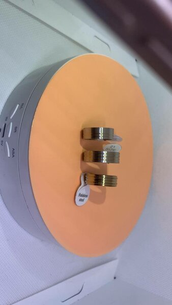 Alliances élégantes en acier inoxydable