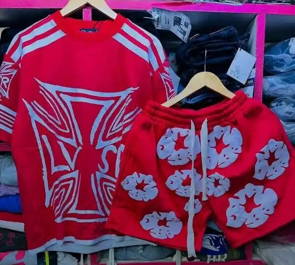 Ensemble sport rouge tendance