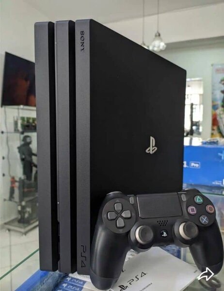 Console Sony PlayStation 2 et 4