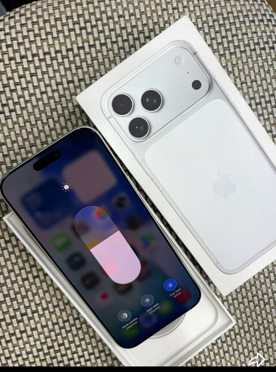 iPhone 17Pro 128 Go Blanc