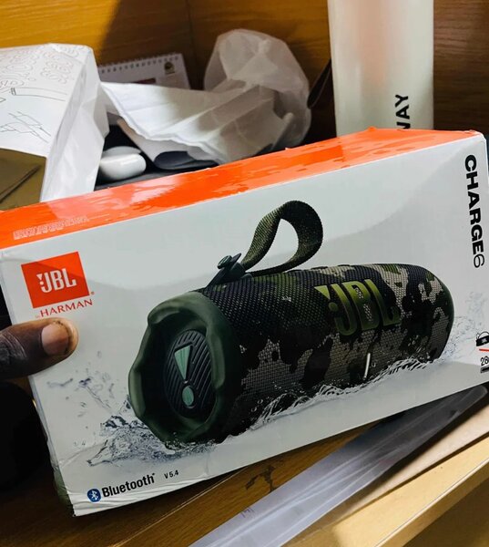 Enceinte Bluetooth JBL Charge