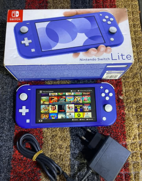 Nintendo Switch Lite Bleu