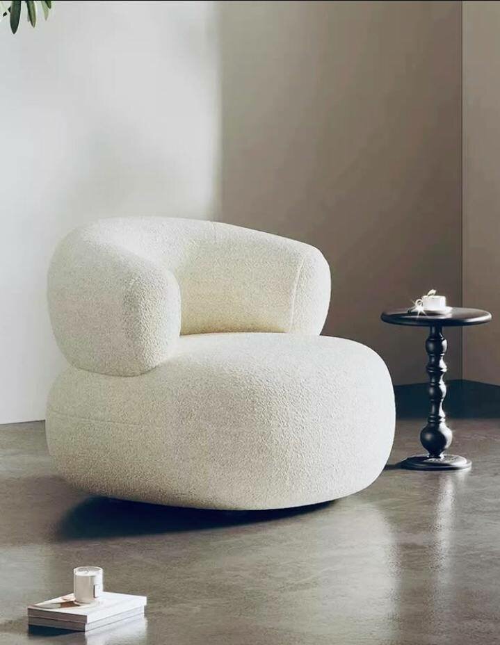 Fluffy Lounge Chair