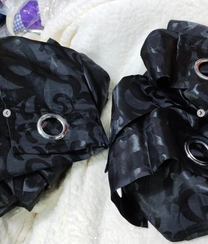 2 PCS CURTAINS SOUTHAFRICAN