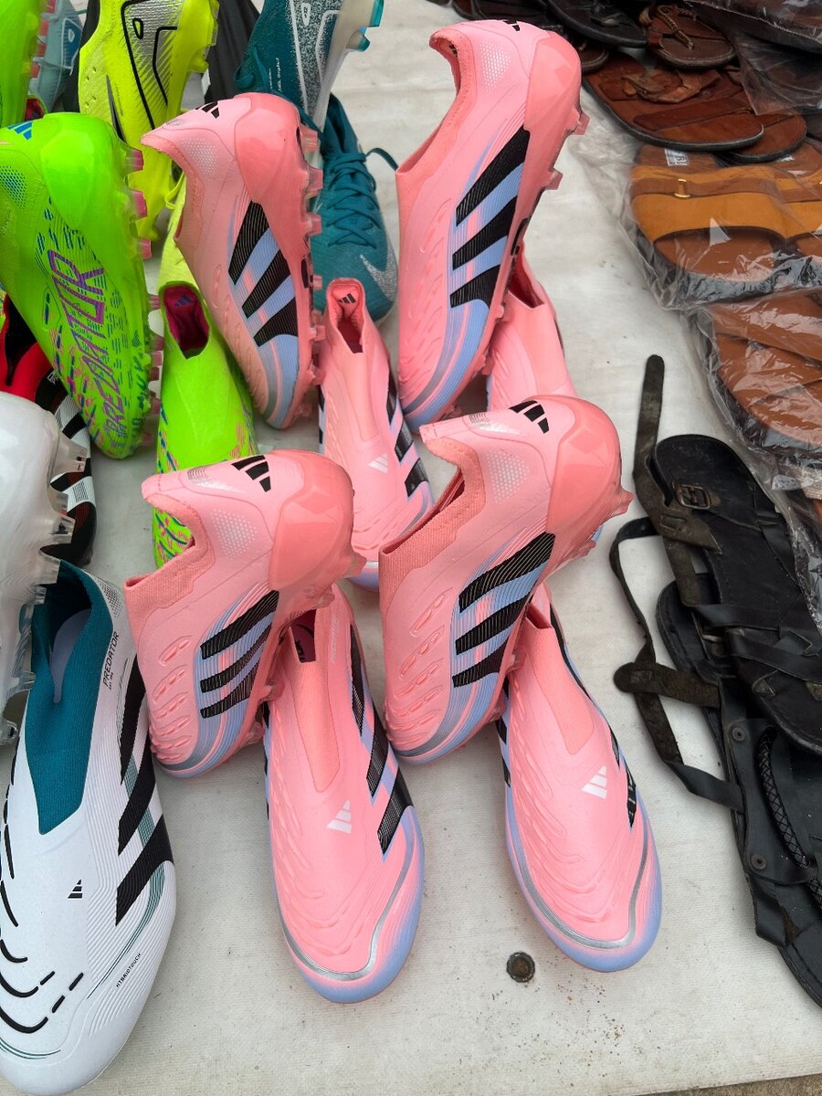 Chaussures de Football Dynamiques