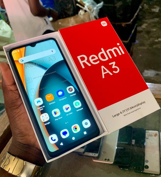 REDMI A3 128GB/6GB DE RAM 2SIM 4G