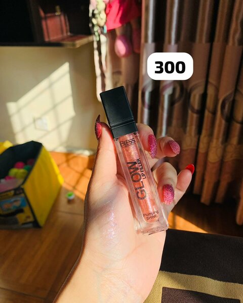 Lipstick for lips