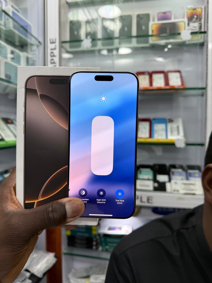 iPhone 16 pro Max 256Go