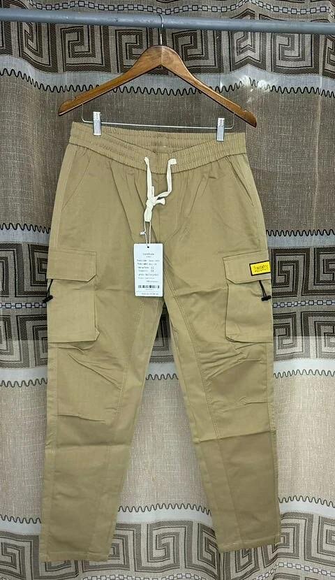 Cargo couleur unique