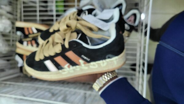 ADIDAS CAMPUS AND JORDANS