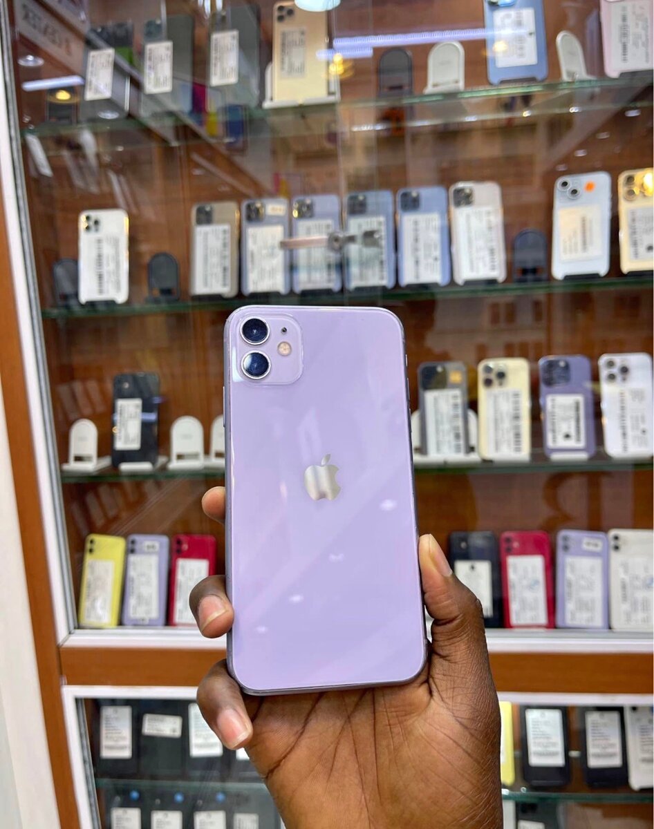iPhone 11 simple violet 64GB