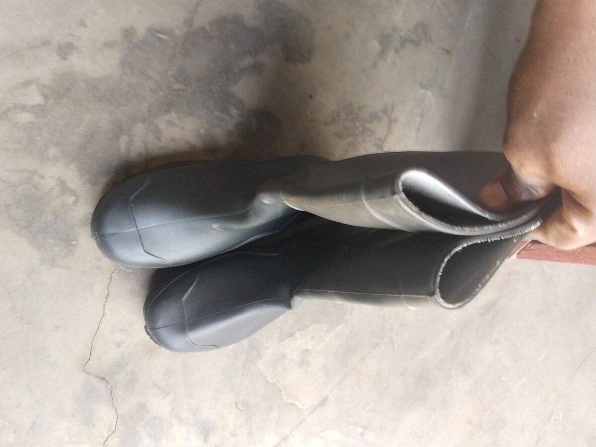 Wallenting boots quality all sizes available