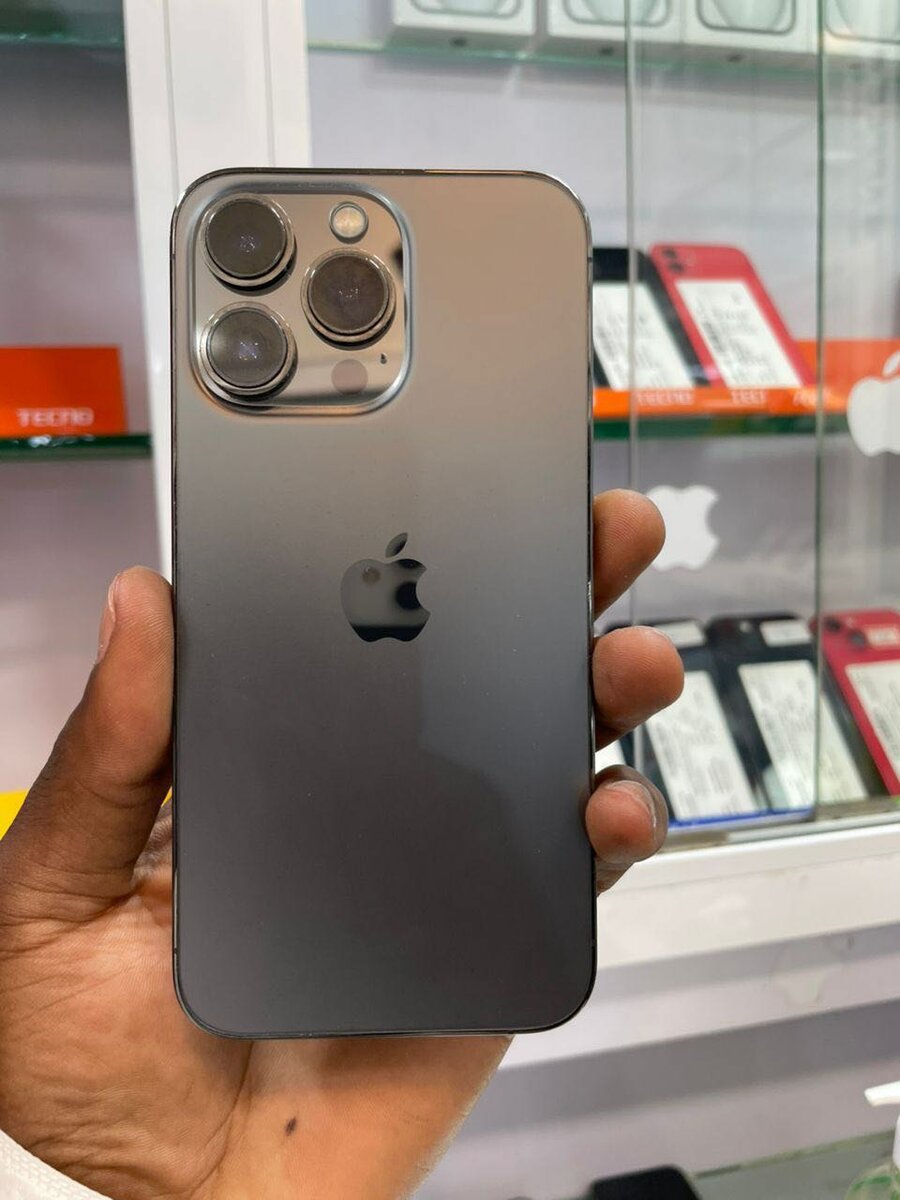 iPhone 13pro 128go quasi neuf