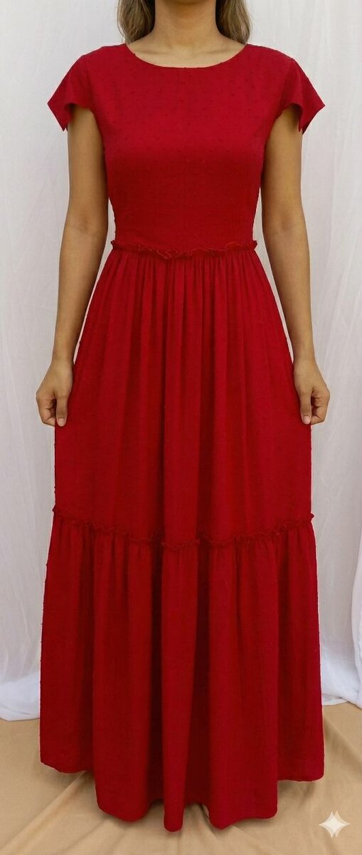Robe longue rouge élégante