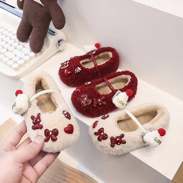 Kids shoes