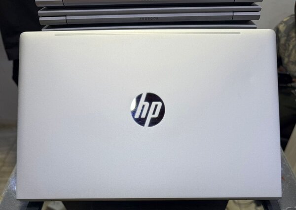 HP ProBook 640 G8