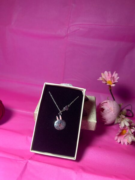 Collier avec pendentif en argent