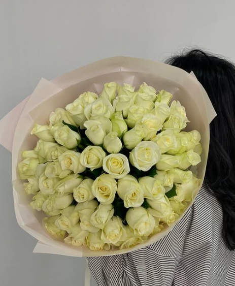 Кенийские розы/61шт