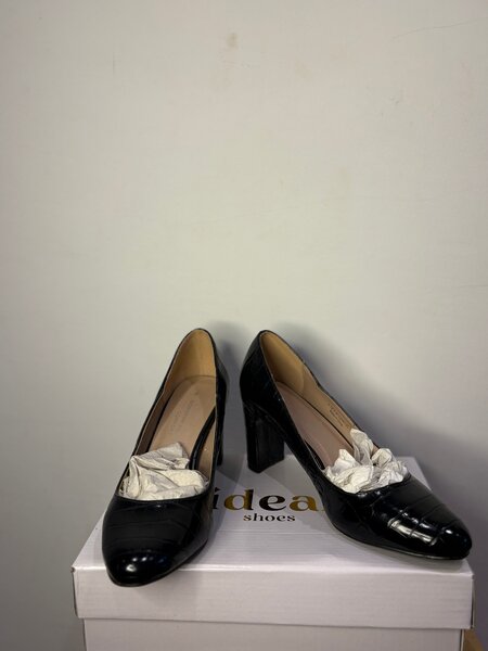 Escarpins noirs élégants