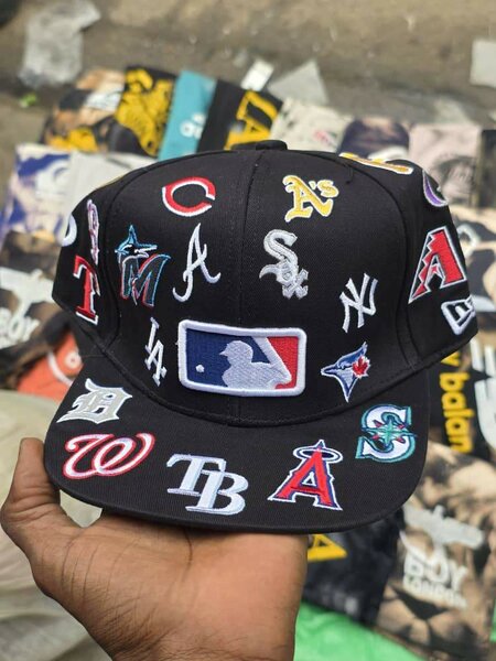 Casquette MLB Logos Brodés