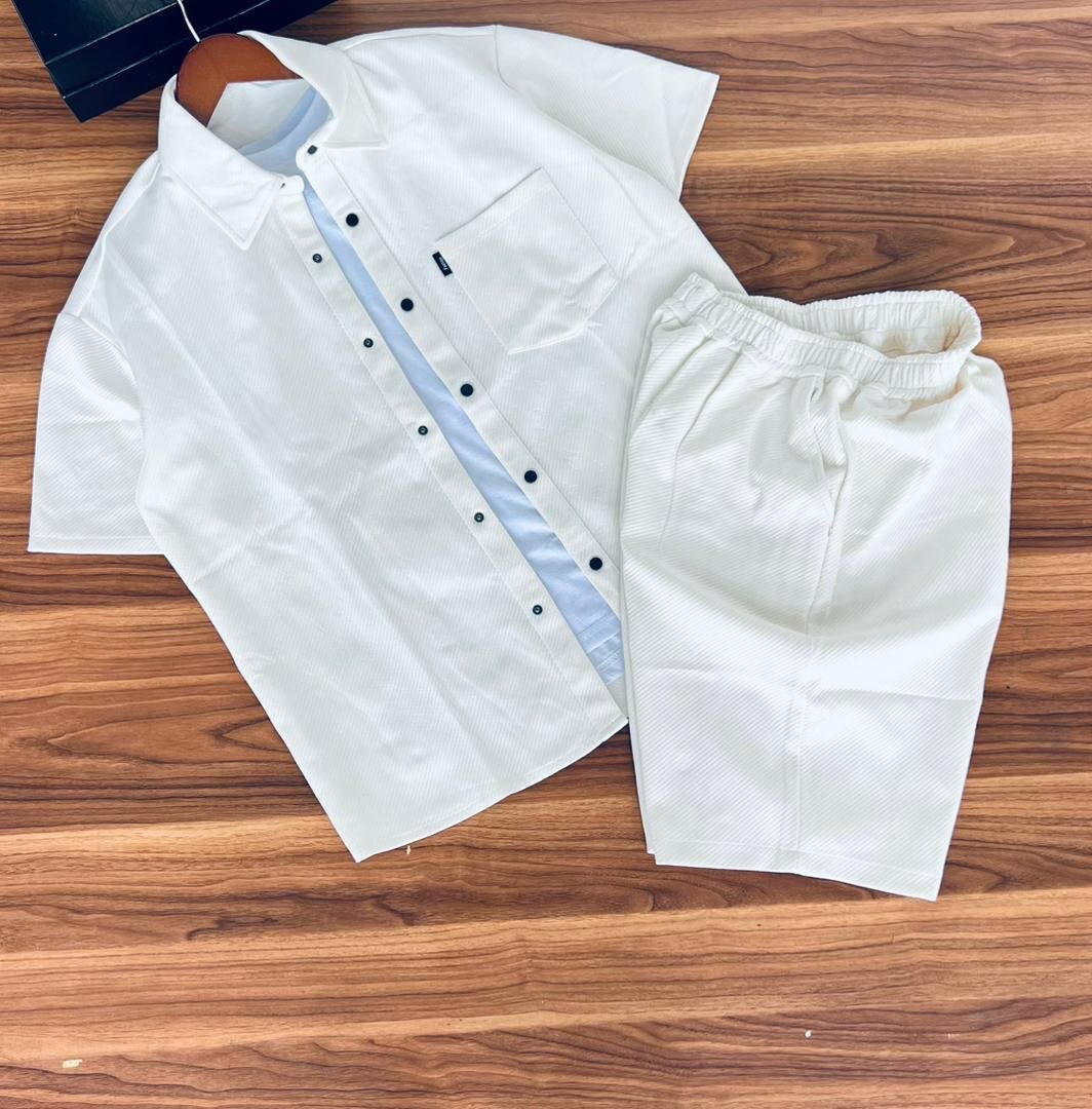 Classic top and down shorts