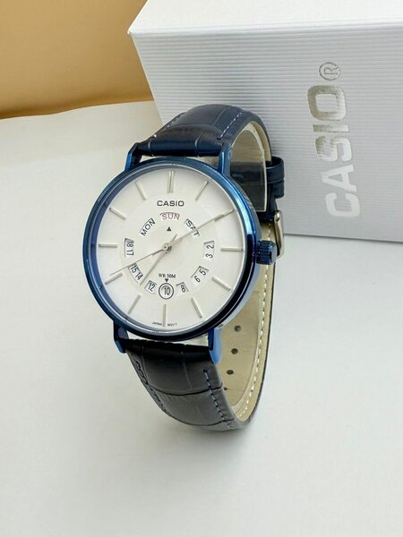 Montre disponible