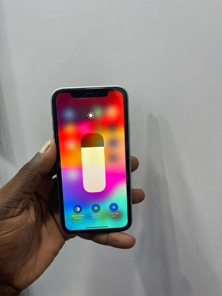 iPhone 11 Vert
