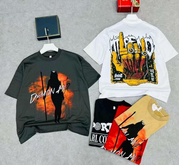 Graphic Tees Set