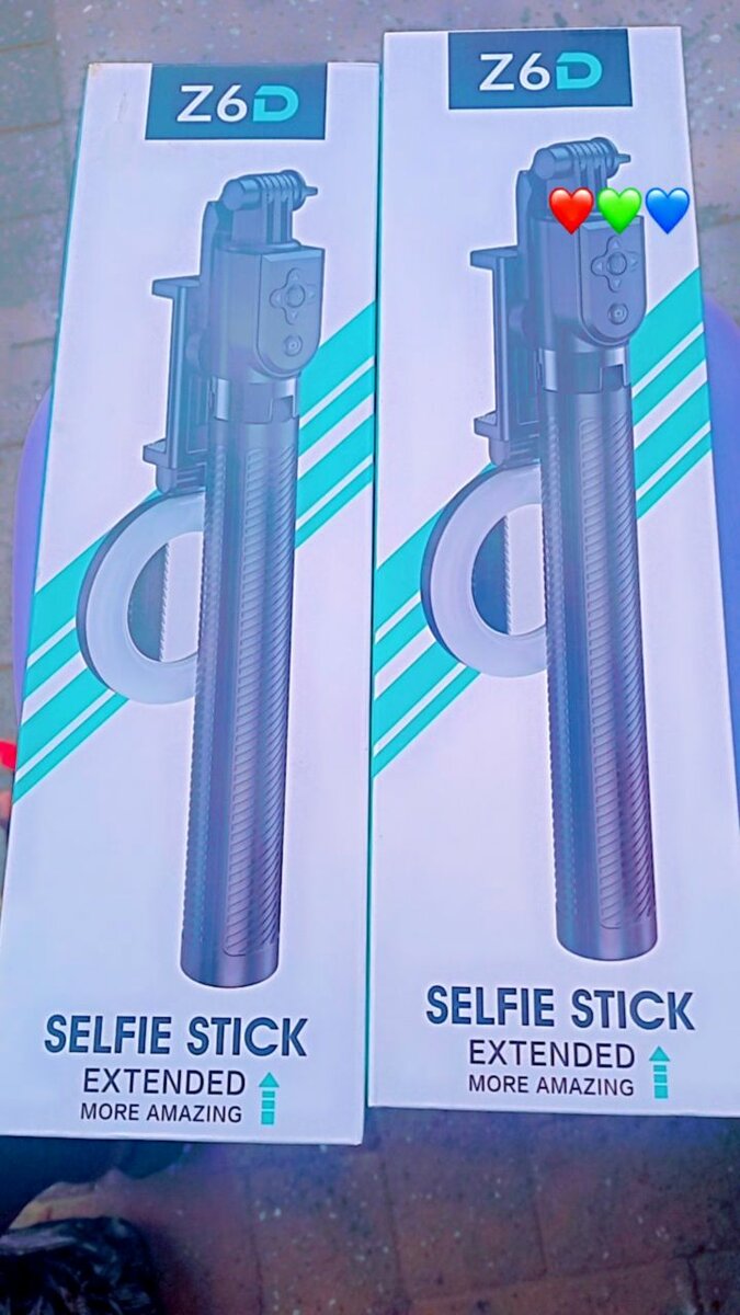 Tripod stand with two lights