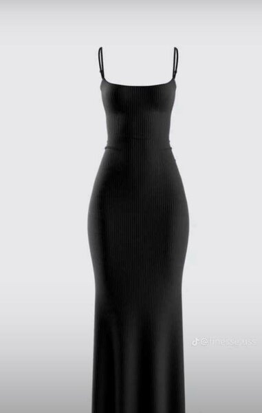 Robe élégante noire longue