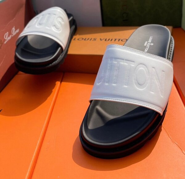 Sandales de luxe élégantes