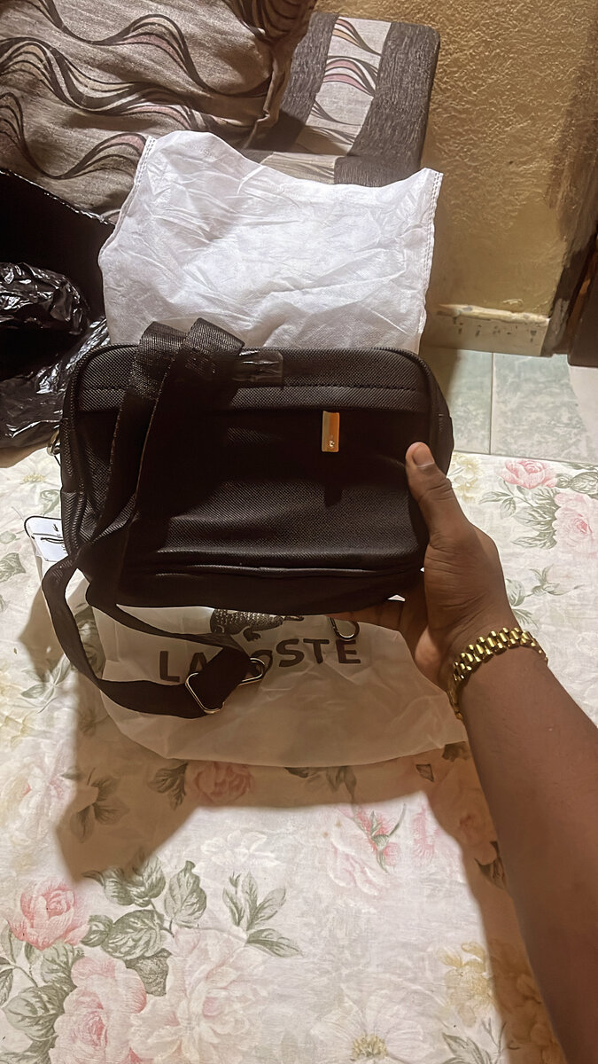 Sacoche bandoulière noire élégante