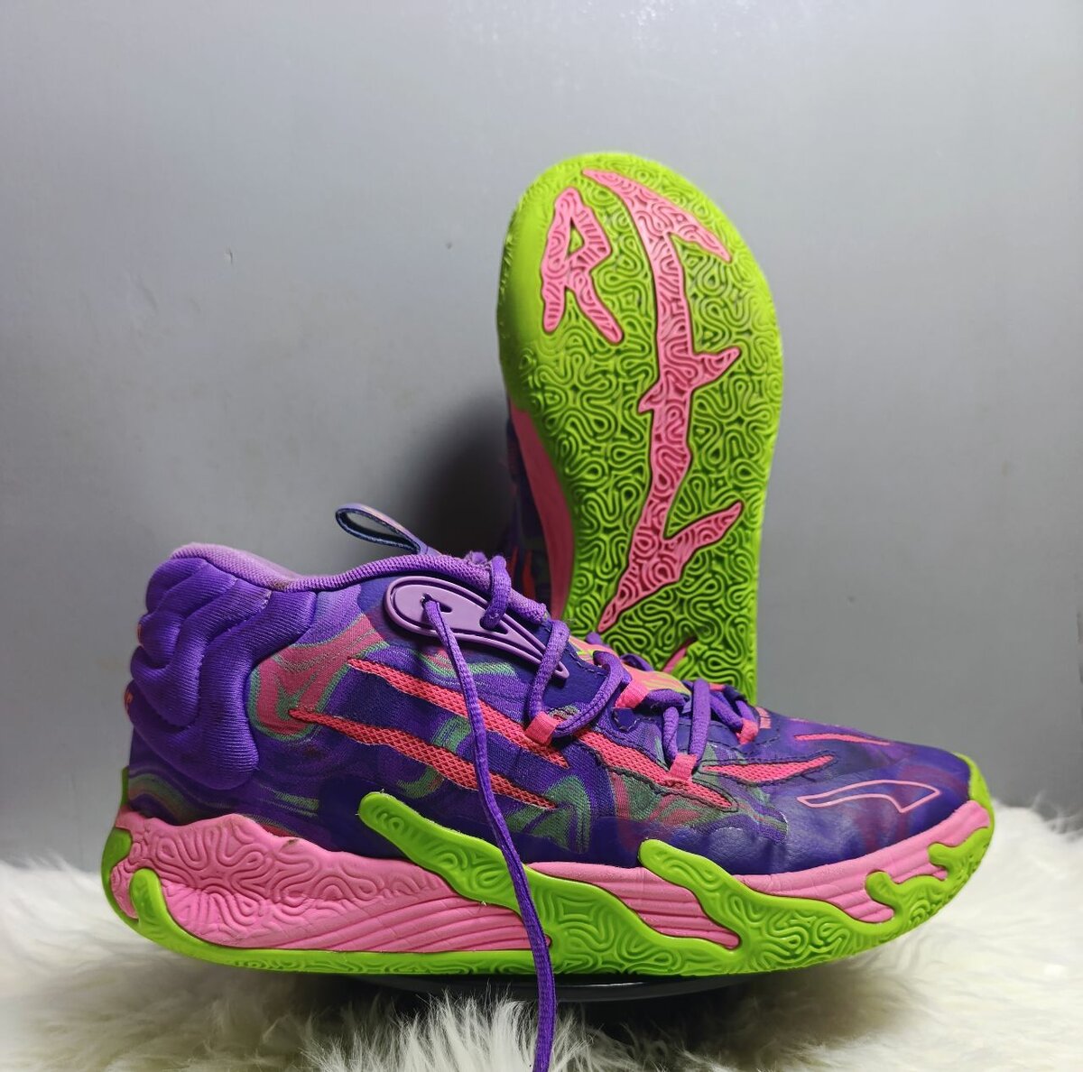 Baskets multicolores tendance