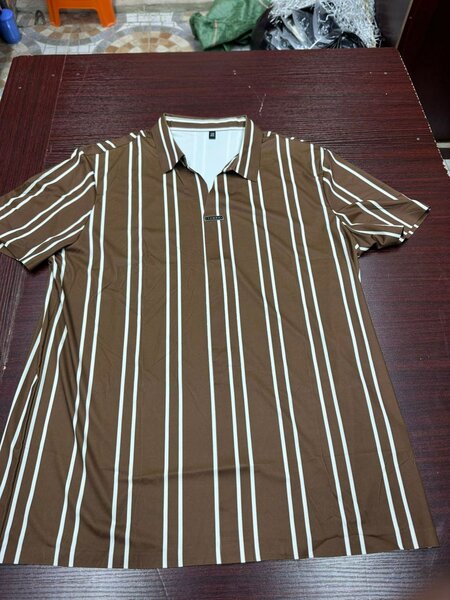 Polo rayé pour hommes