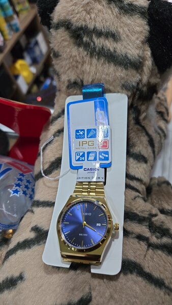 Montre Bracelet Dorée Élegante