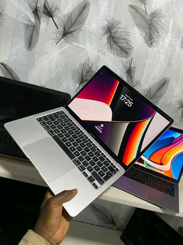 MacBook Air 13" Retina 2022