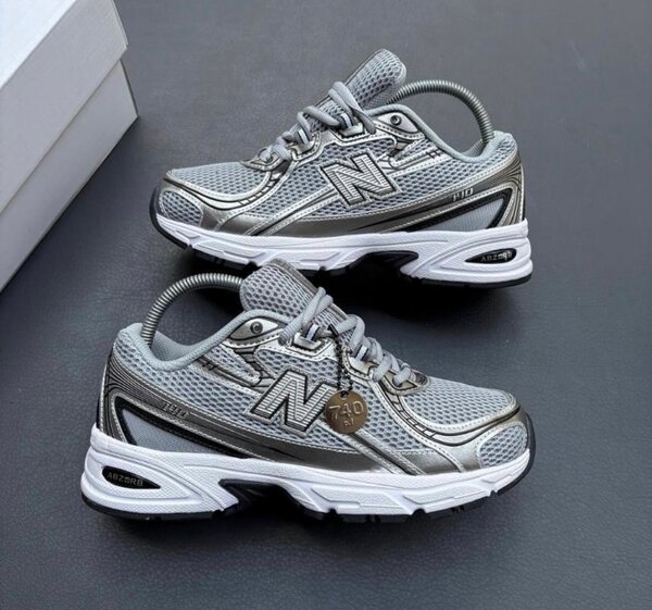 Chaussures de sport New