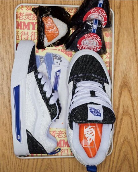 VANS KNU SKOOL TOKYO ONIGINI( avec le coffret)