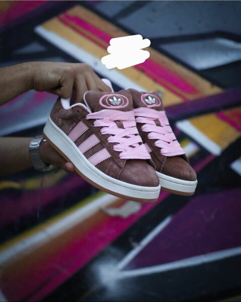 Sneakers en daim rose Adidas