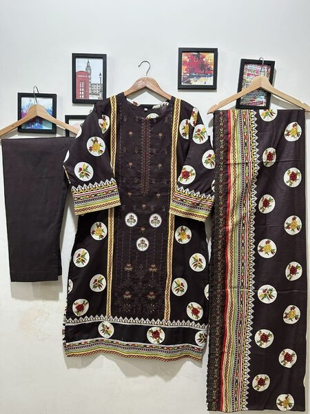 Digital printed suit