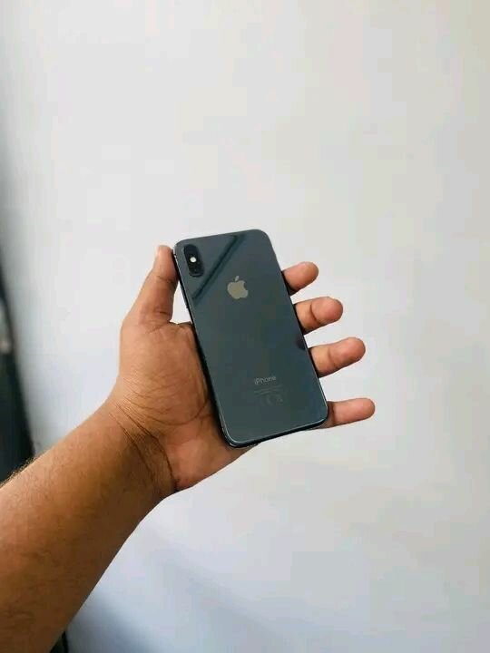 iPhone X