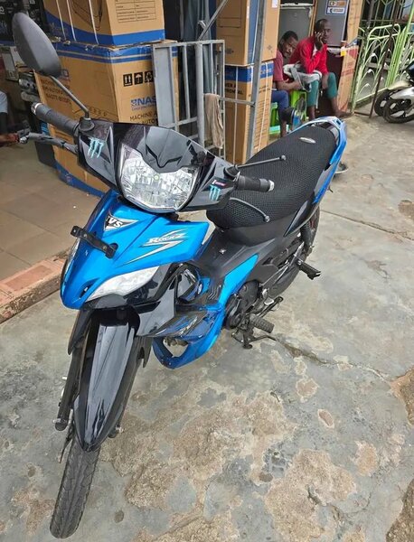 Moto TVS 125cc Sportive